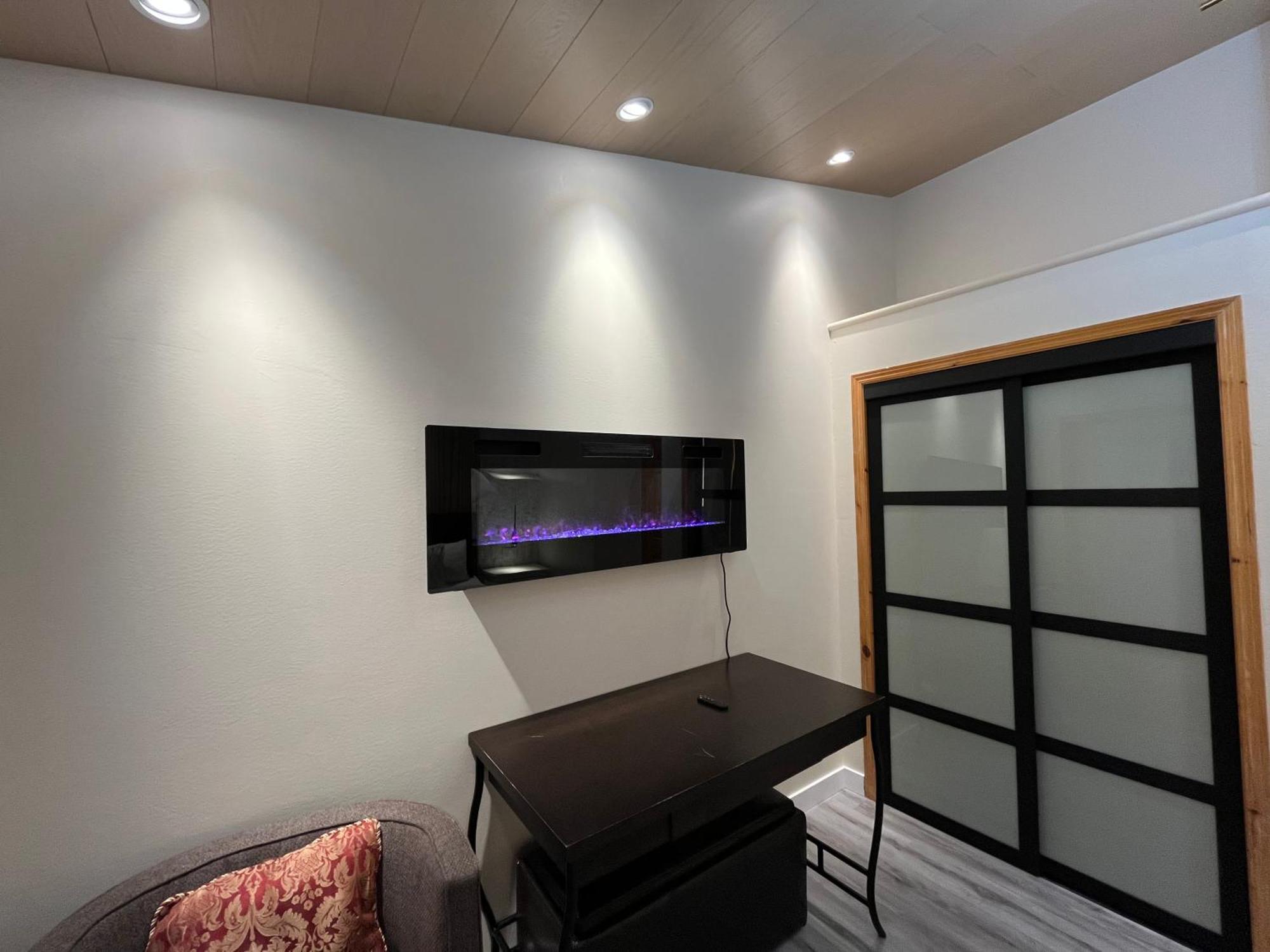 Banff Wood Lodge Канмор Экстерьер фото